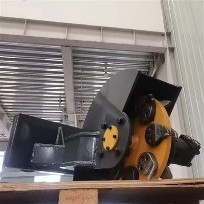 Μίνι Skid Steer Stump Grinder